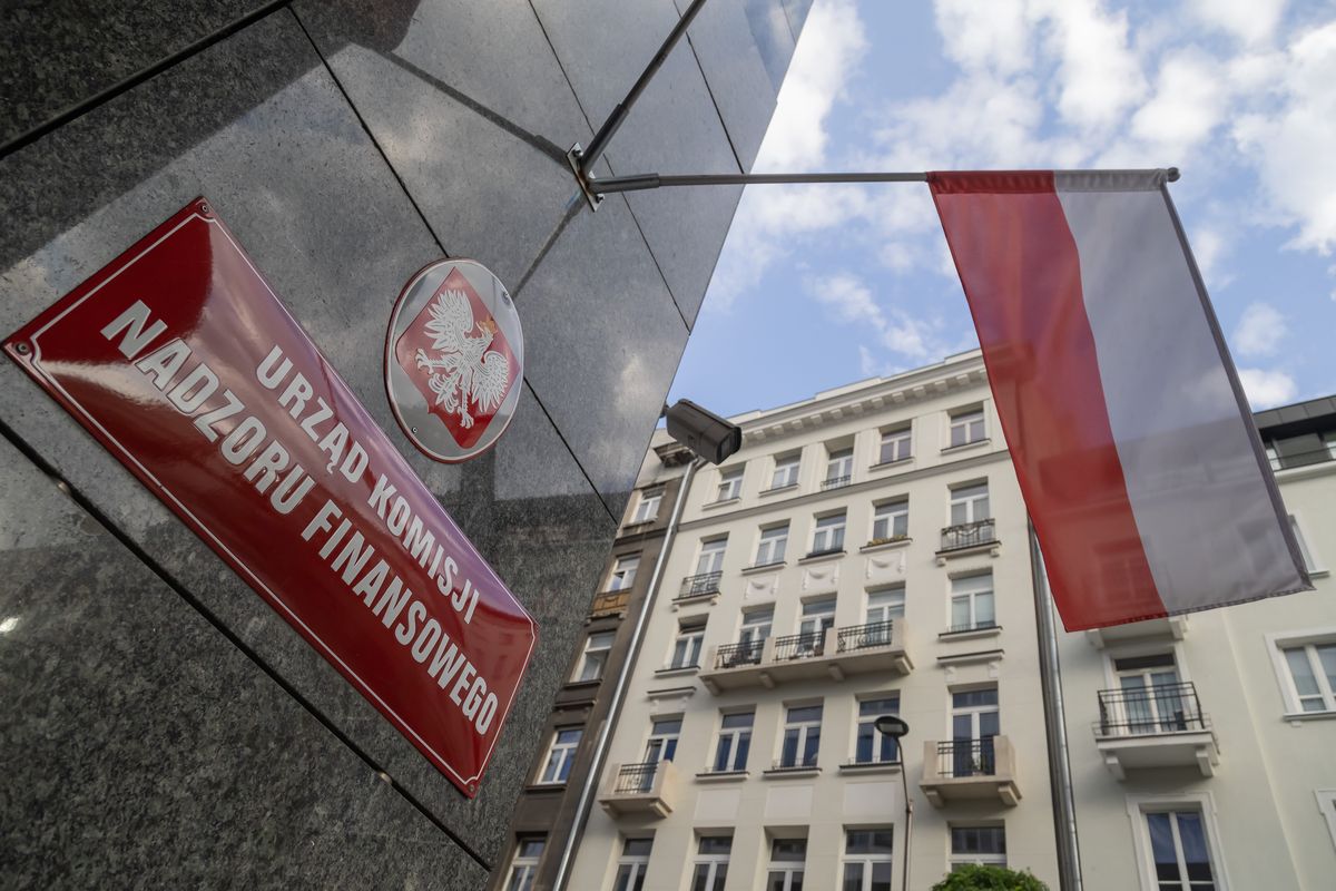 The Polish Financial Supervision Authority has notified law enforcement authorities. The case concerns Nationale-Nederlanden PTE.