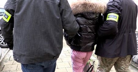 Para z Niemiec oszukiwała Polaków. Policji i CERT Polska udało się zatrzymać sprawców