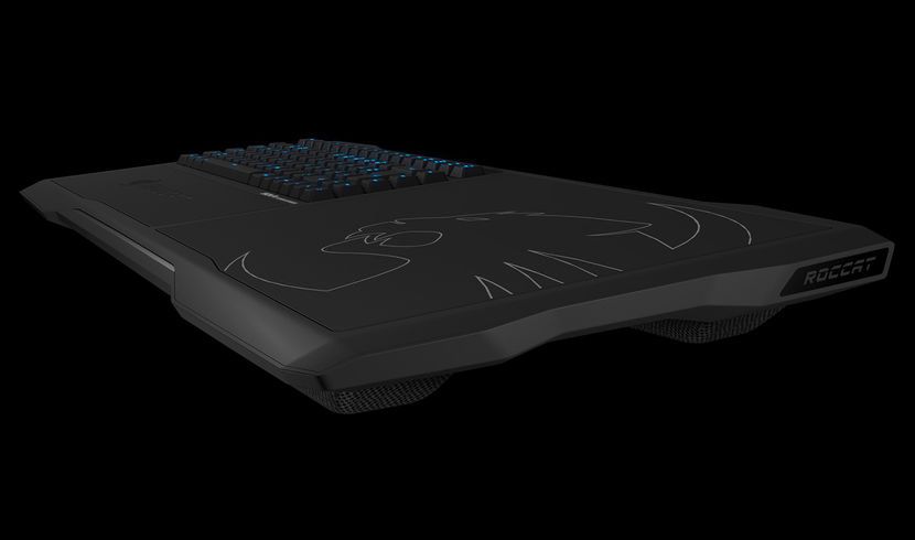 Roccat Sova: klawiatura i podkładka pod mysz do grania przed telewizorem 5