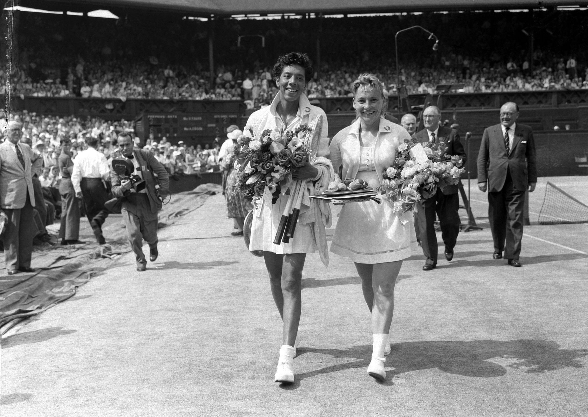 Turniej Wielkiego Szlema powraca na korty. Oto historyczne zdjęcia Wimbledonu w kolorze 2