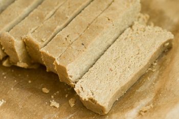 W PRL-u była hitem, dziś jemy rzadziej. Opóźnia procesy starzenia