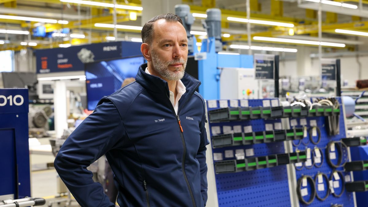 Alexander Sagel, chief executive officer of Renk Group AG, during their capital markets day at their factory in Augsburg, Germany, on Thursday, Nov. 20, 2025. Sagel told analysts at the event that the company would increase its focus on the core defense business, decreasing the share of its civil business in overall operations from currently 26% to 10% by 2030. Photographer: Alex Kraus/Bloomberg via Getty Images