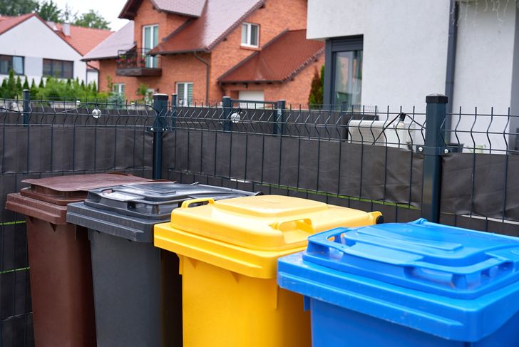 Gdzie postawić śmietnik? Ostre przepisy od 20 września i paraliż na małych działkach