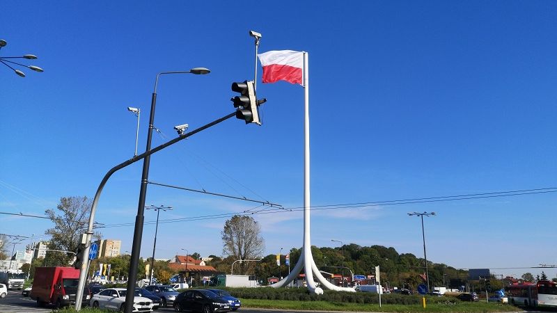 Maszt Niepodległości na rondzie Dmowskiego w Lublinie