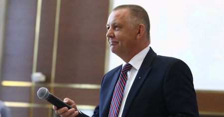 Wiemy, czym będą jeździć kontrolerzy Banasia. NIK wyda 1,7 miliona złotych