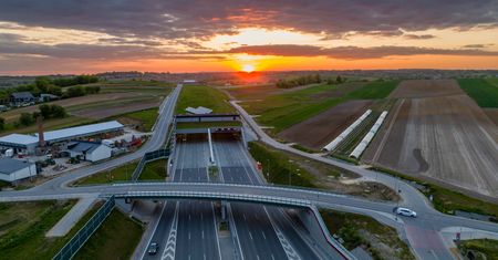 S52: w tunelach na Północnej Obwodnicy Krakowa limit rośnie do 100 km/h