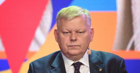 Marek Suski nie wyłączył mikrofonu. Wulgarnie nazwał posła Koalicji Obywatelskiej