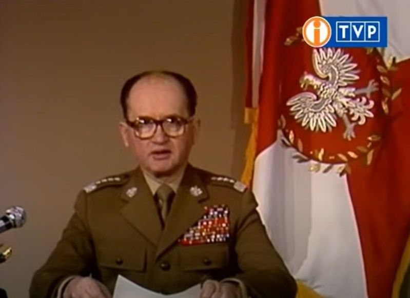Wojciech Jaruzelski ogłasza wprowadzenie stanu wojennego

