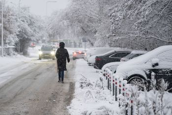 Kierowcy uwięzieni. Zaspy na trasie