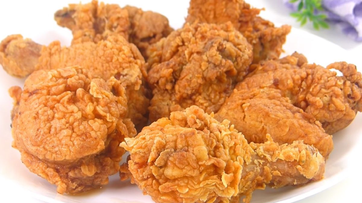 Przepis na kurczaka z KFC jest szalenie łatwy. Już teraz możesz wykonać słynną panierkę w domowym zaciszu