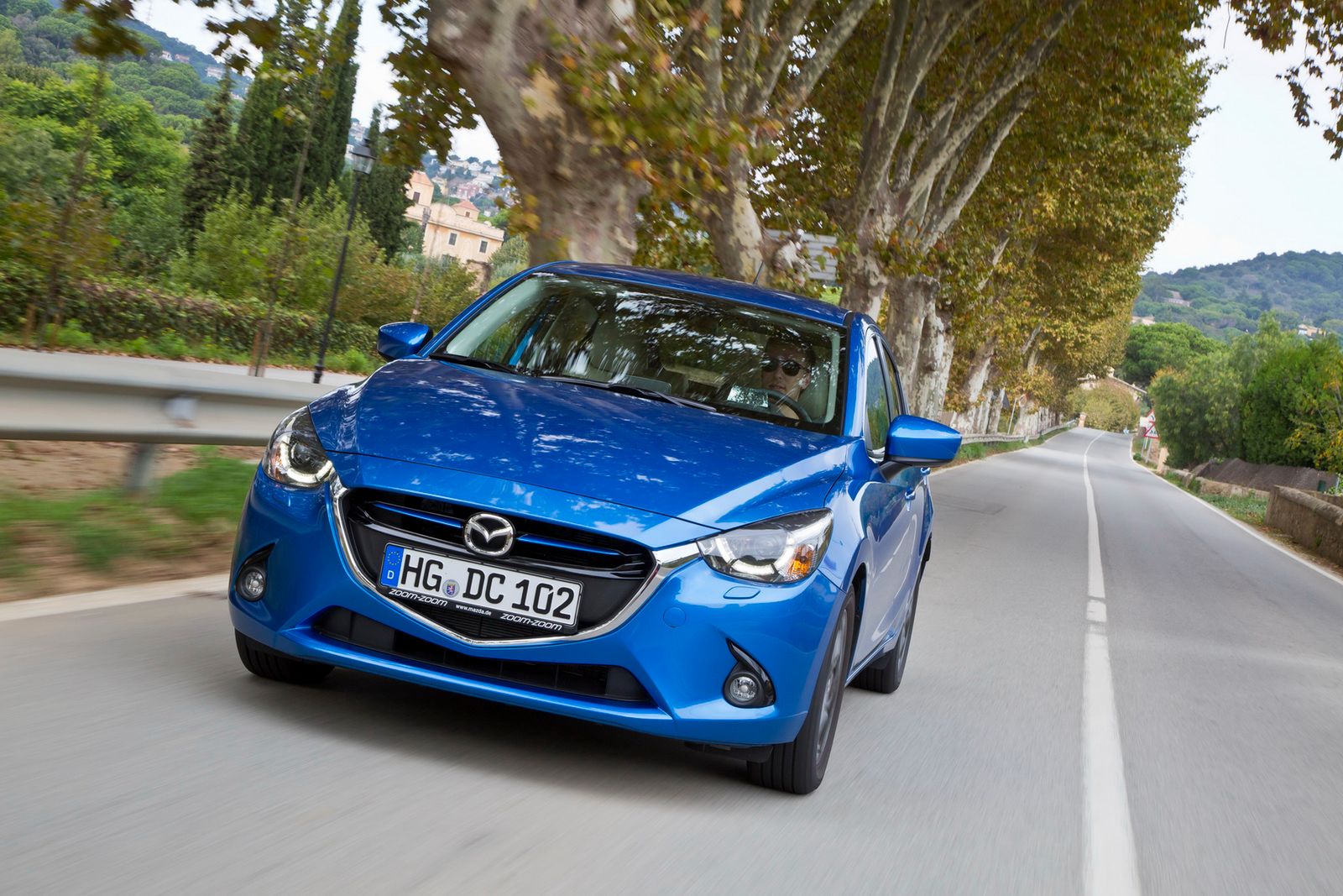 Europejska Mazda 2 – obszerna galeria zdjęć 89
