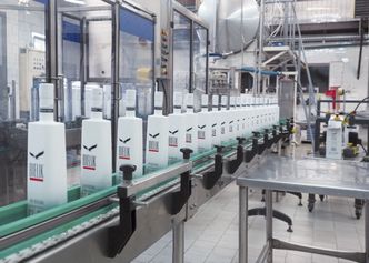 Mazurska Manufaktura Alkoholi chce wejść na giełdę. Ma warunek do spełnienia