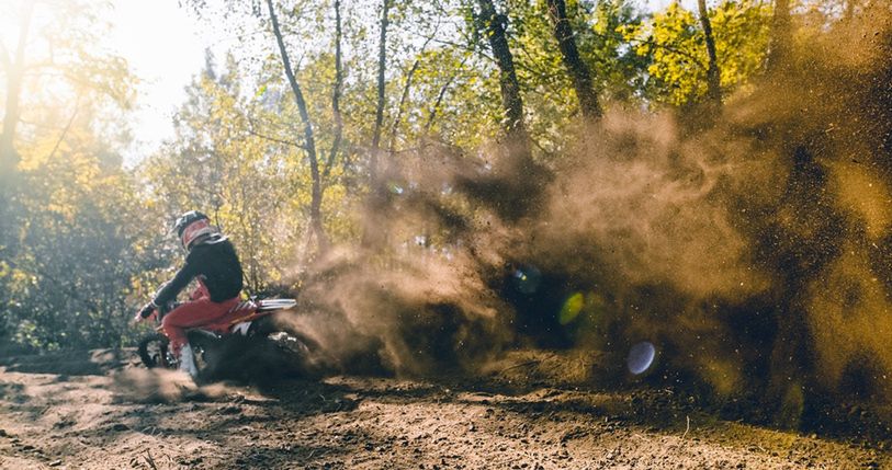 Świętokrzyskie. Leśne pułapki na motocyklistów