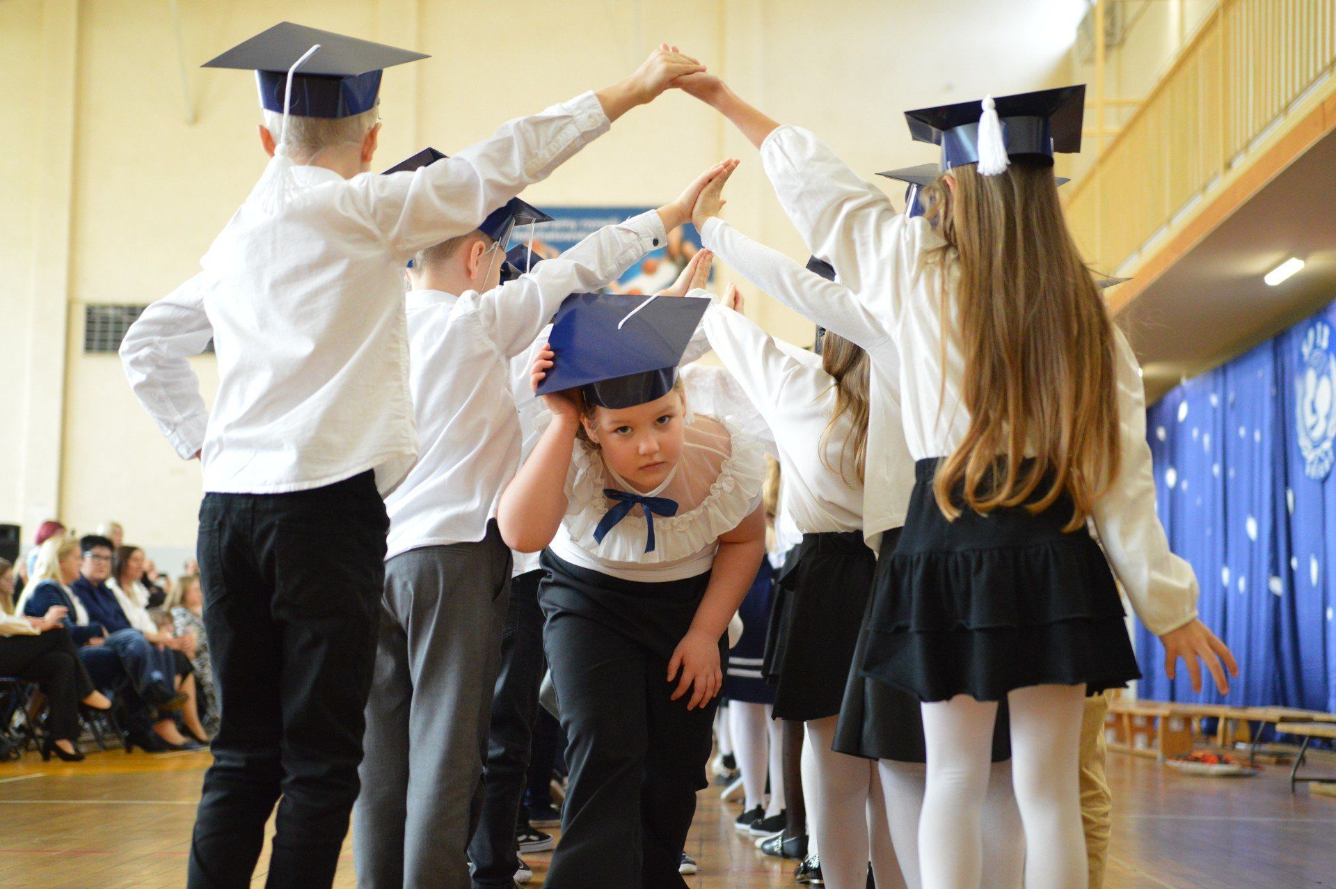 Akademia rozpoczęła się od poloneza