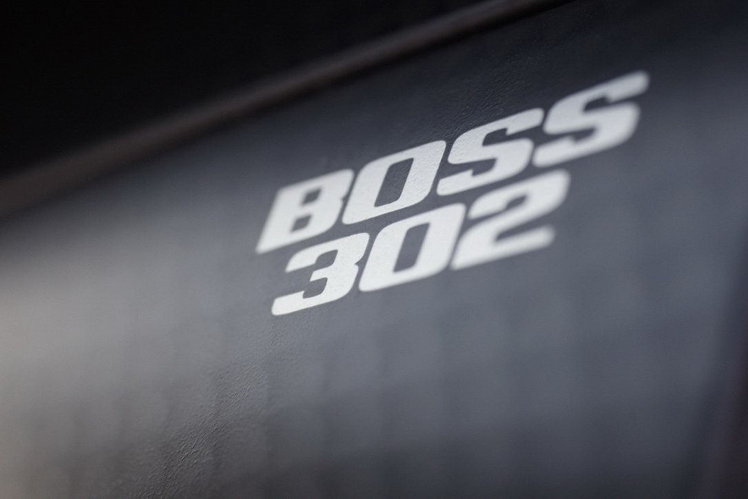 2012-Ford-Mustang-Boss-131