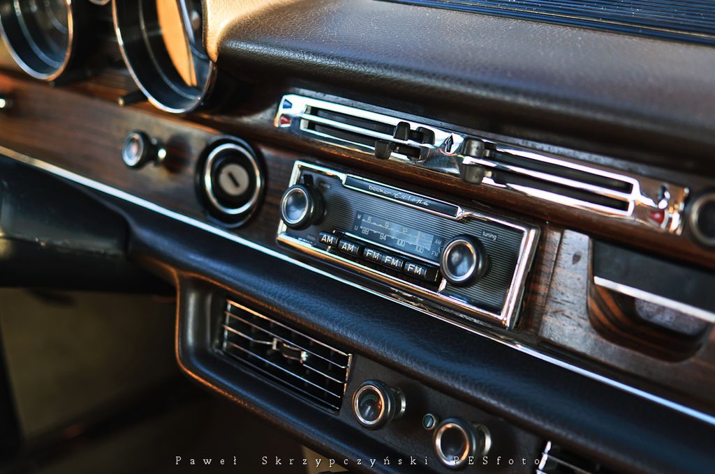 Mercedes-Benz 300 SEL 3.5 (W109) 10