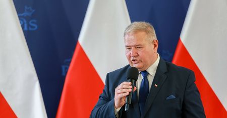"Czy pan odda pieniądze?". Gorąco na sejmowej komisji