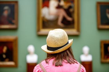 Darmowy autokar do Muzeum Pierwszych Piastów – wygodnie na długi czerwcowy weekend!