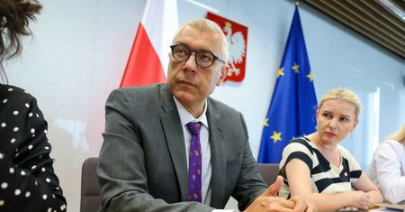 Giertych chce radykalnych rozwiązań. "Rozbija koalicję"