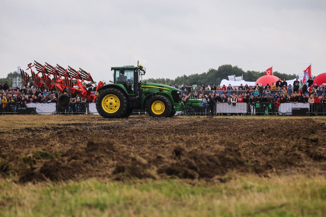 Rolnicy postawili na te modele. Ranking ciągników nie pozostawia wątpliwości