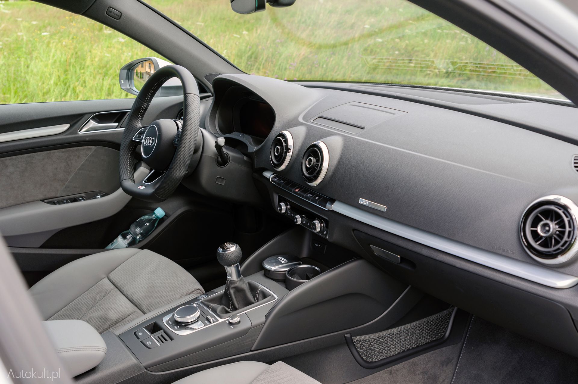 Audi A3 Sportback po liftingu - wnętrze