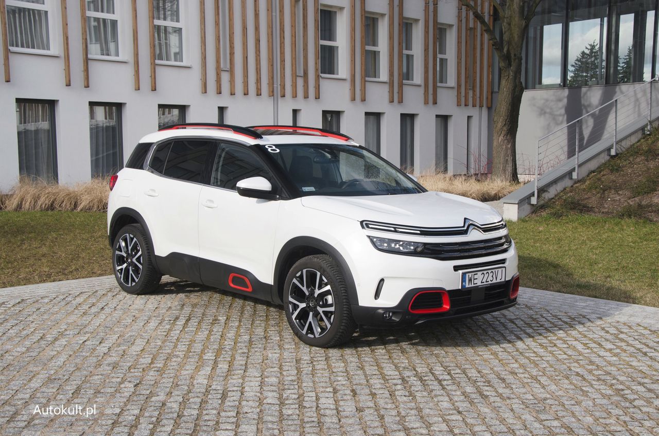 Auto może się podobać, a jeśli szukasz komfortu, to znajdziesz go właśnie z Citroenie C5 Aircross.