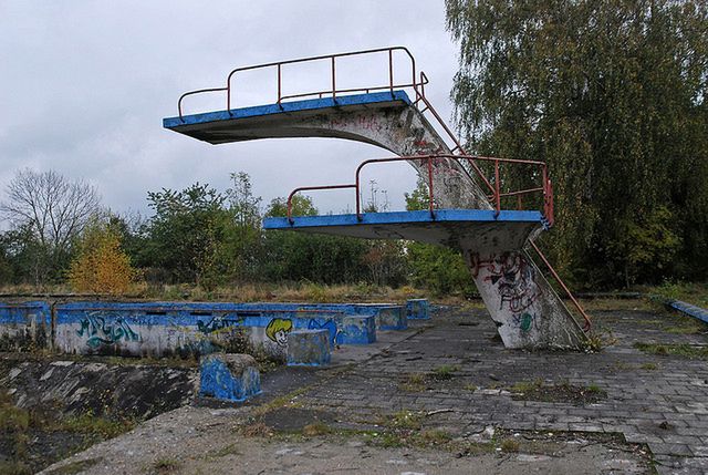 Niesamowite opuszczone baseny i kąpieliska 14
