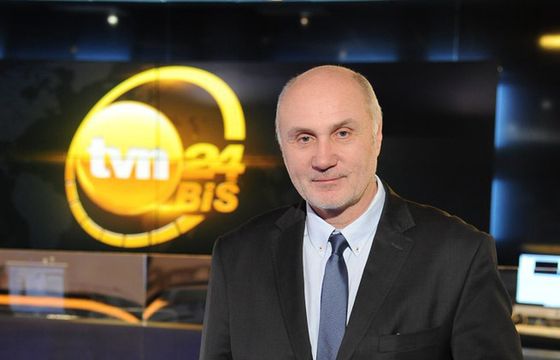 Adam Pieczyński nie zaskoczył branży odejściem z TVN. "Jak na szefa jest młody, doskonale sformatował 'Fakty' i TVN24"