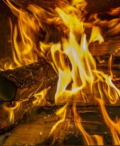 Nowe zasady kontroli kominków od 2026 r. Mandaty nawet do 5 tys. zł