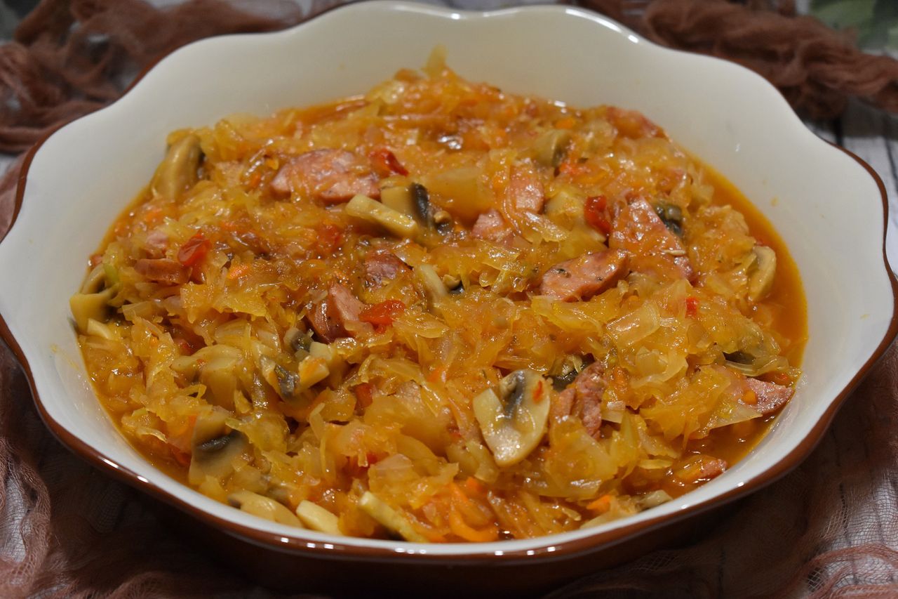 Cygański bigos w prostym przepisie. Smakuje wyjątkowo