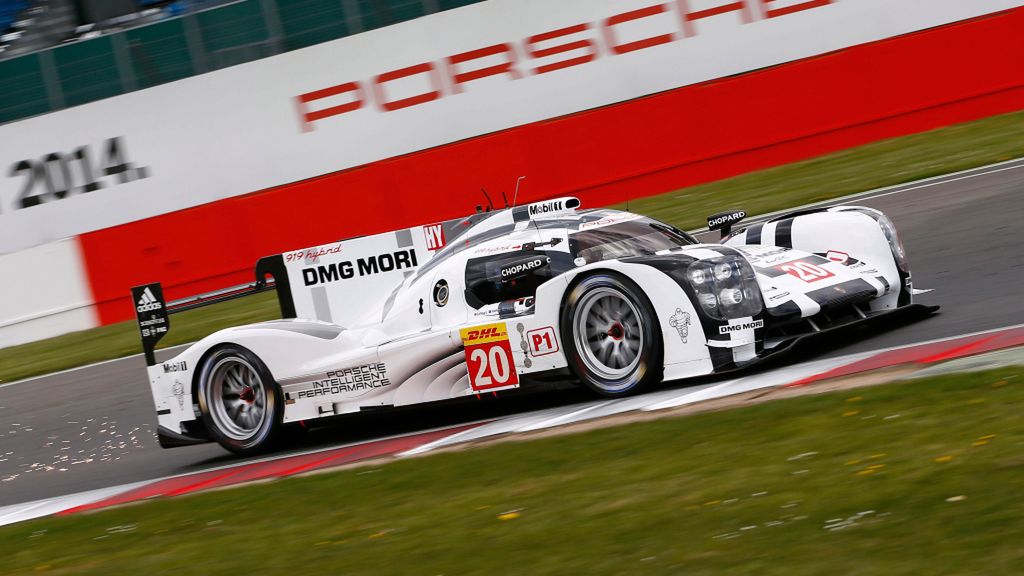 Jenson Button zastanawia się nad startami w Porsche 1