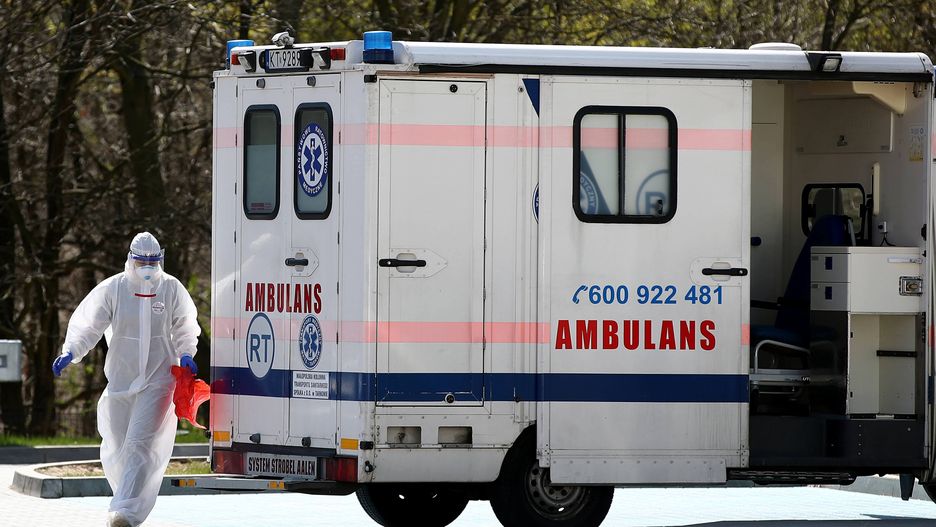 Koronawirus w Polsce. Zakażeni wszyscy pacjenci oddziału wewnętrznego w Tomaszowie Mazowieckim 