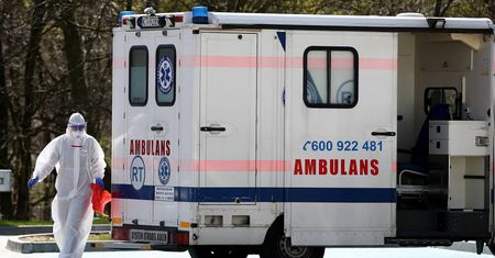 Koronawirus w Polsce. Zakażeni wszyscy pacjenci oddziału wewnętrznego
