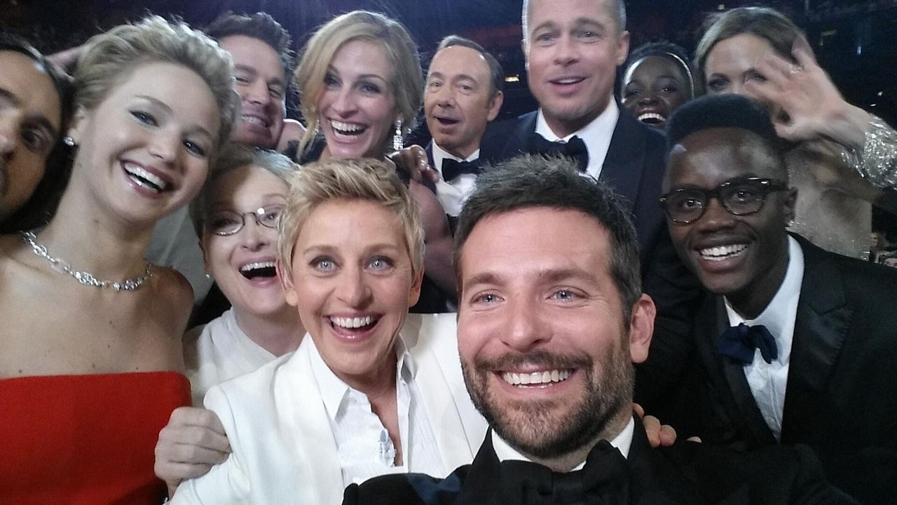 Selfie Ellen DeGeneres z gali rozdania Oscarów 2014 to historyczny obraz