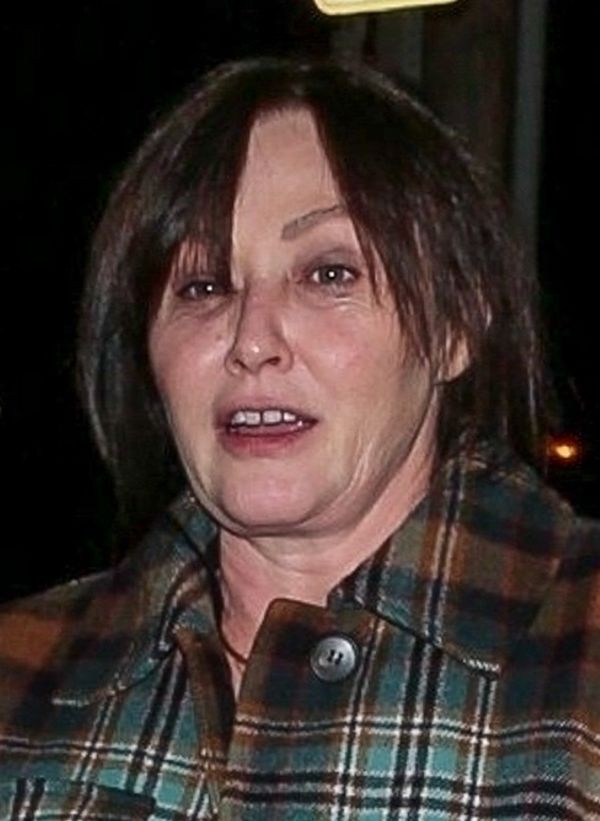 Shannen Doherty opuszcza ulubioną restaurację gwiazd
