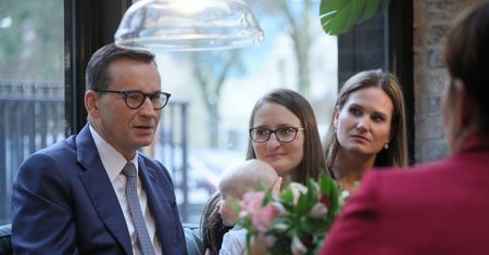 Apel Morawieckiego do opozycji. Jest odpowiedź. "Polityczny oszust"