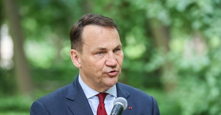 Sikorski o "porażce Putina". Mówi, kiedy skończy się wojna