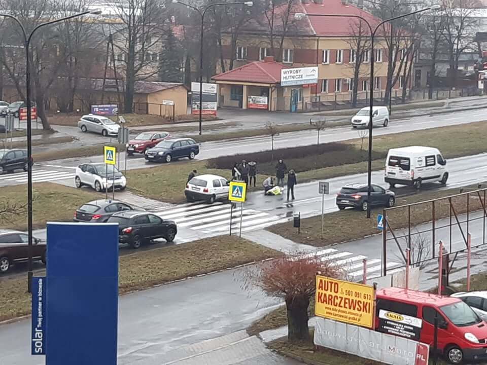 Potrącenie kobiety na przejściu dla pieszych na al. Witosa