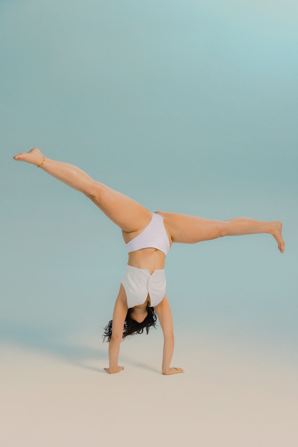 Martyna Kaczmarek w odważnej sesji zdjęciowej dla "Glamour"