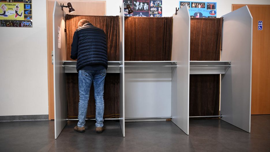 Druga tura wyborów samorządowych. Kiedy? W niektórych miejscowościach glosowanie odbędzie się ponownie