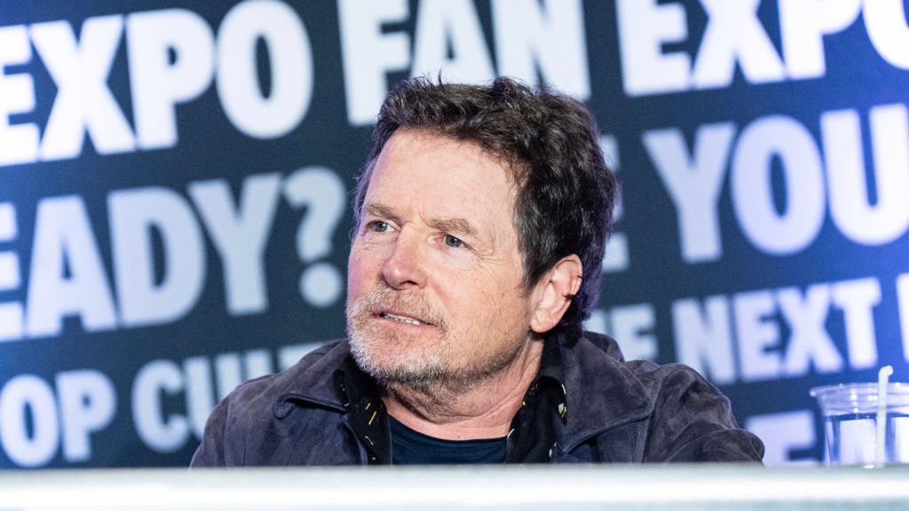 W 1991 r. aktor zauważył lekkie drżenie palca - to był początek choroby