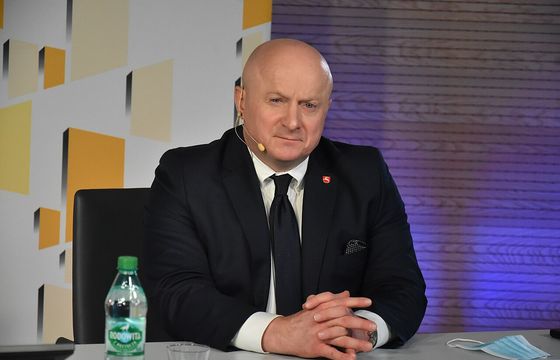 Robert Zieliński i Szymon Jadczak przepraszają za fałszywą informację o zatrzymaniu Jarosława Stawiarskiego