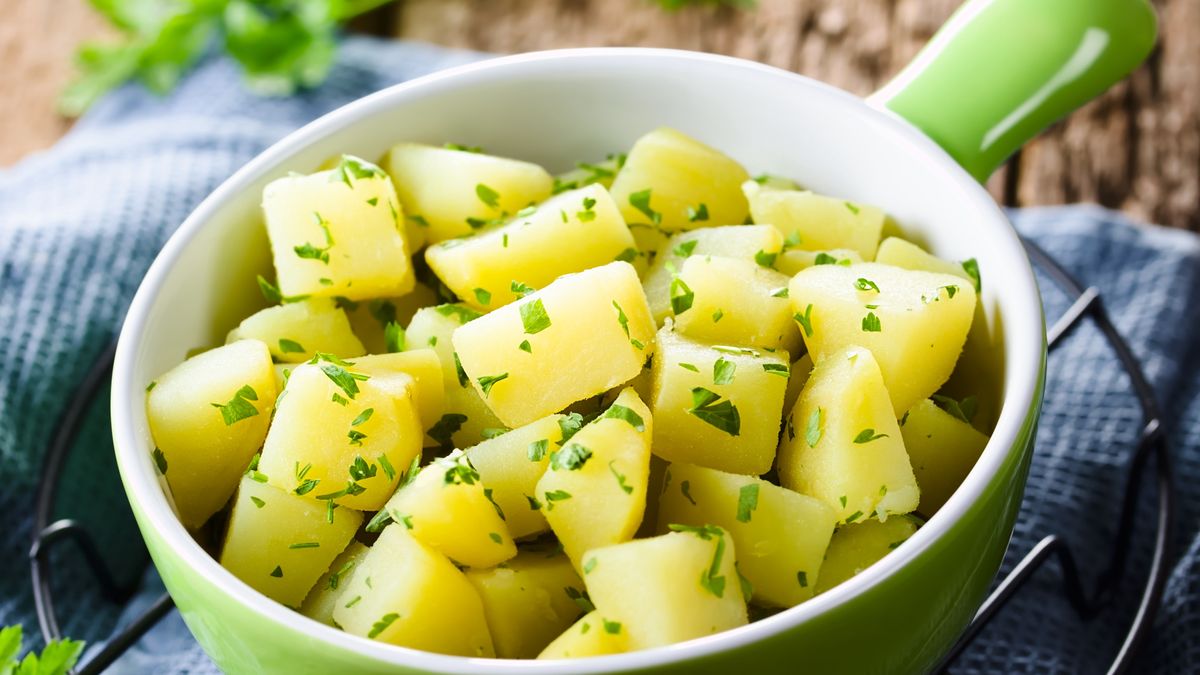 Nie każde danie z ziemniaków jest dobre dla seniorów. 