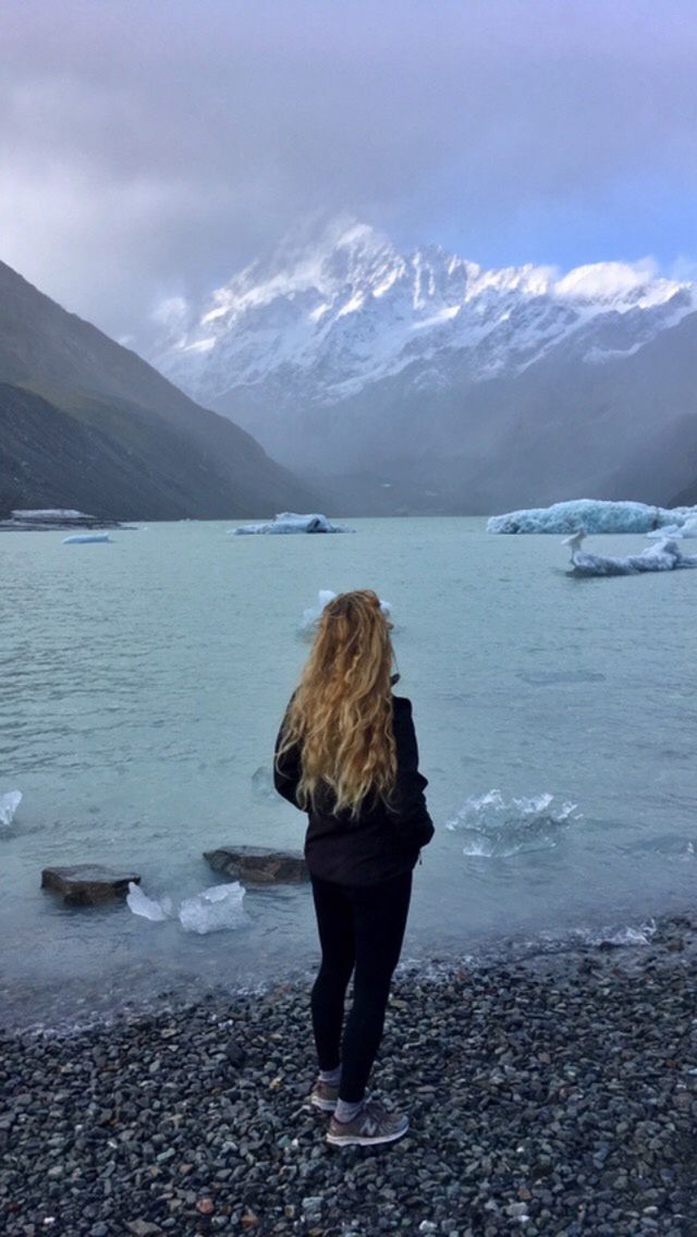 Widok na Mount Cook z Hooker Valley