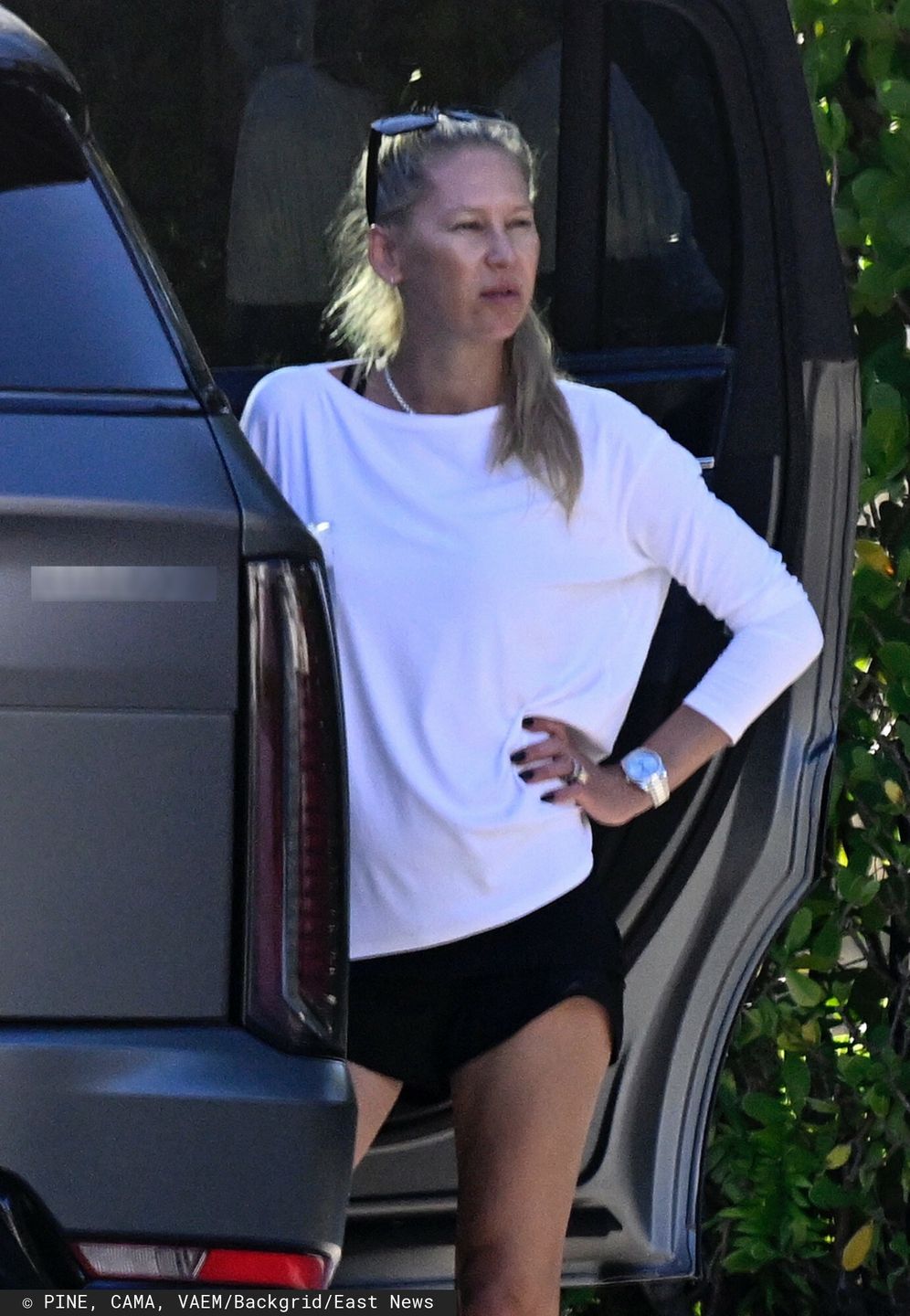 Anna Kournikova zabrała dzieciaki do parku wodnego