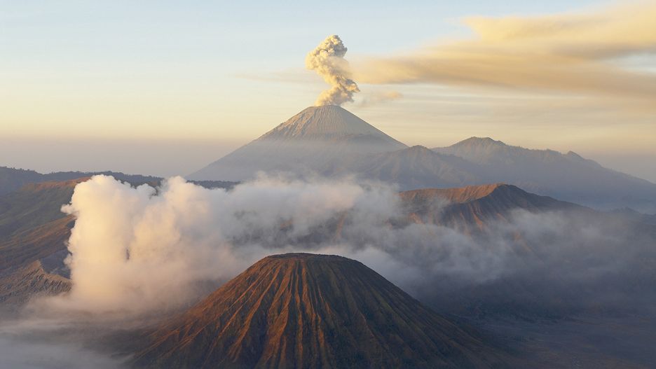 erupcja wulkanu