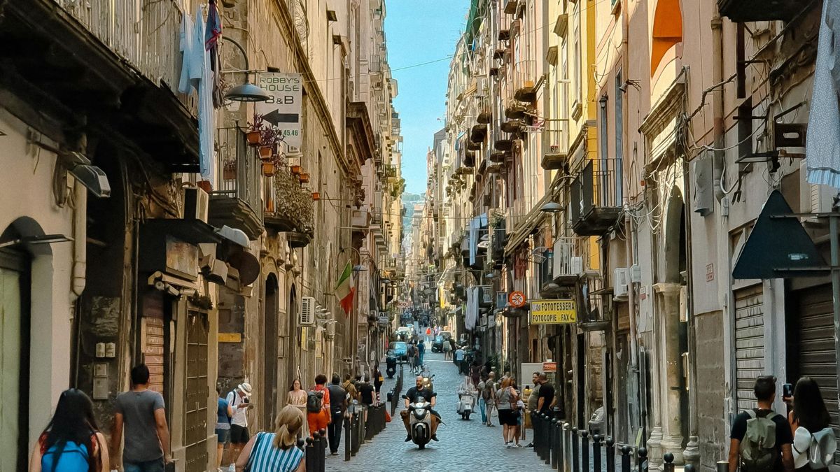 Mieszkańcy Neapola złożyli petycję