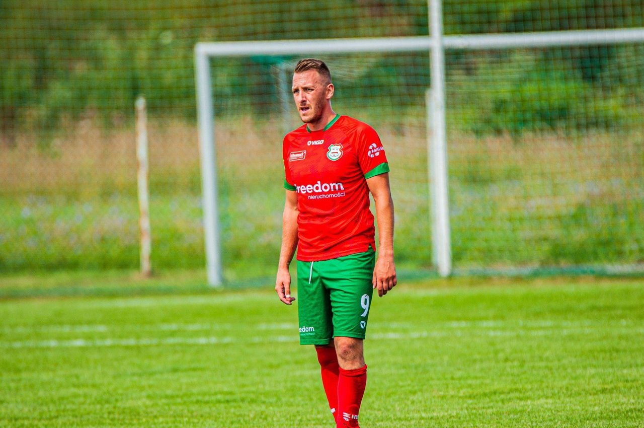 4. liga podkarpacka. Wisłok Wiśniowa "zbroi się". Patryk Fryc pierwszym wzmocnieniem zespołu