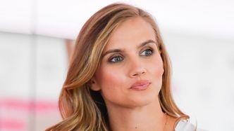 Agnieszka Kaczorowska otwiera się przed fanami: "Też jestem człowiekiem, który UPADA i przeżywa RÓŻNE SYTUACJE"