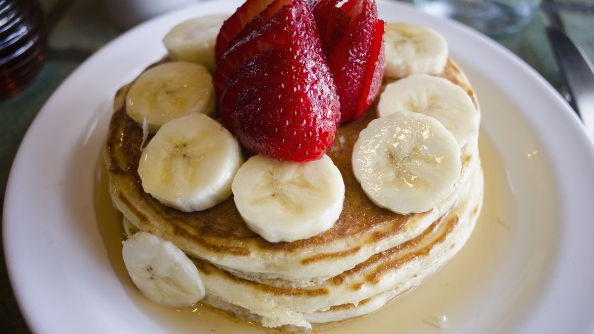 Do zrobienia pancakes potrzebujesz tylko 3 składników.